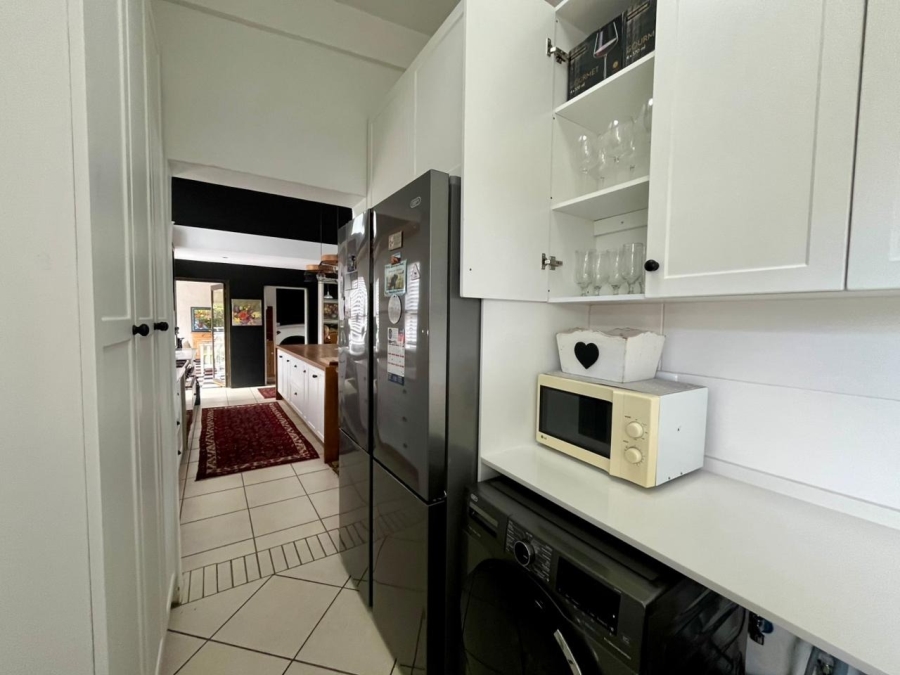 2 Bedroom Property for Sale in Waterval East North West